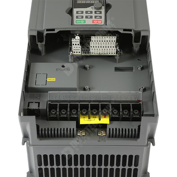 Photo of Universal GD200A 22kW/30kW 400V 3ph AC Inverter Drive, HMI, DBr, C3 EMC